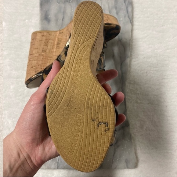 Stuart Weitzman Sz 6 Leopard Print Ankle Strap Wedge Heels Tan Black - Picture 13 of 13